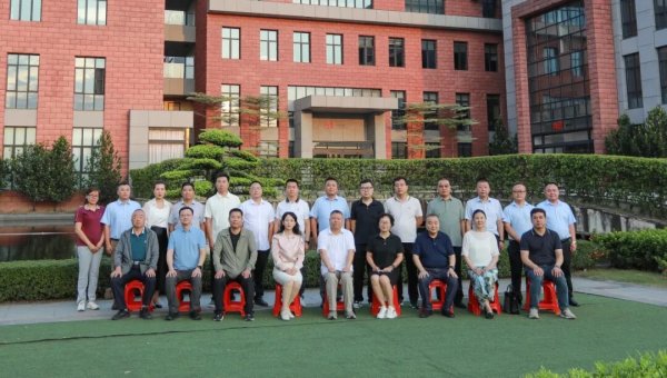 出彩速配 中西部行业协会联席会参访团莅临红墙股份